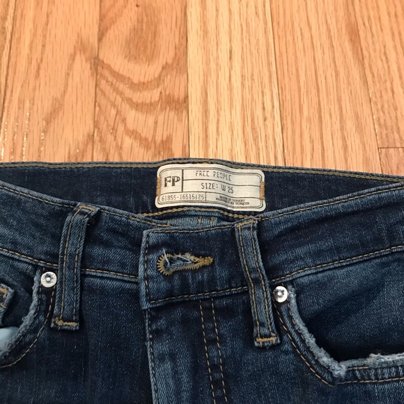 Free people ripped jeans - Picture 6 of 8